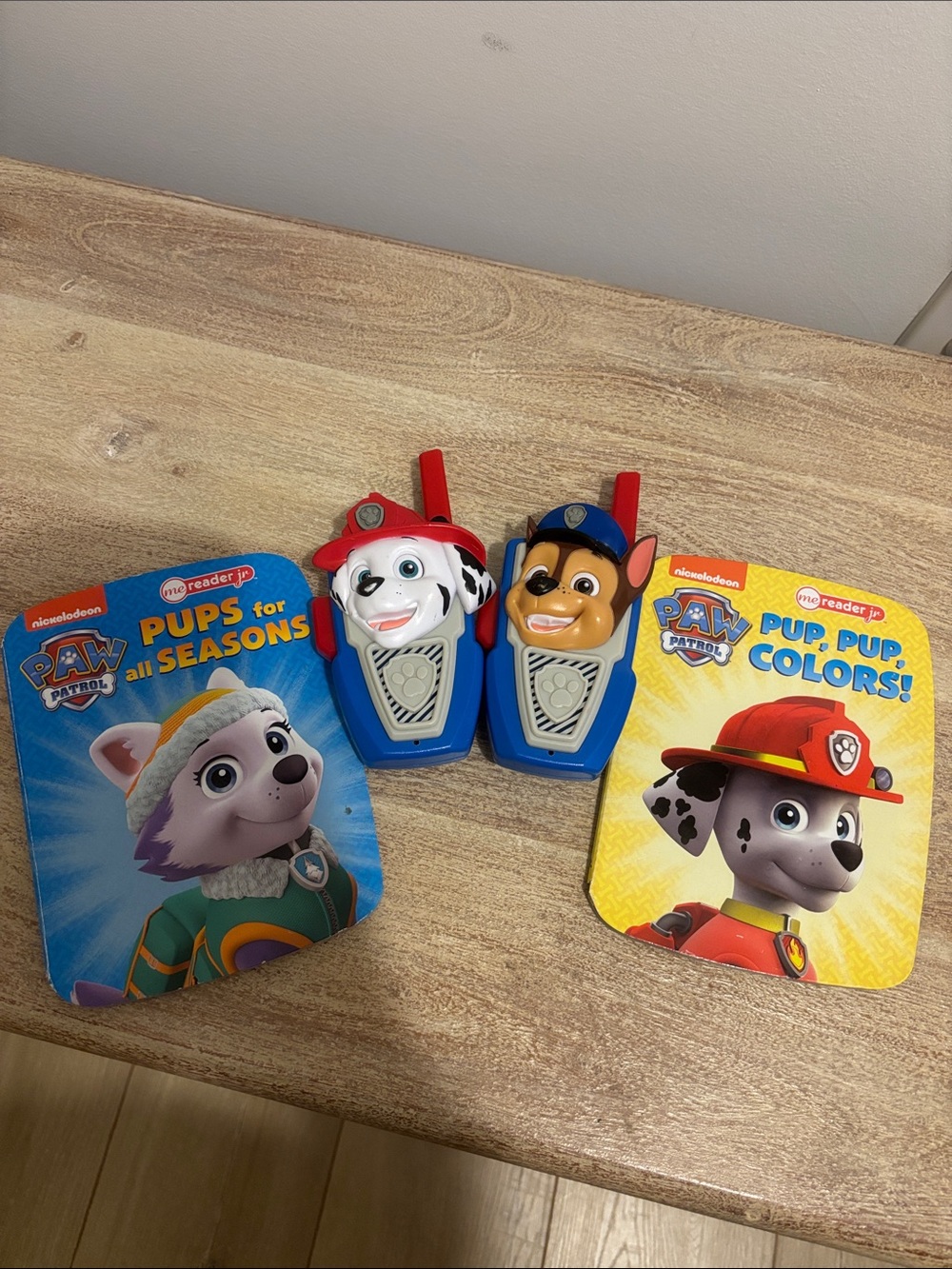 Paw Patrol Walkie-Talkies with Paw Patrol Books